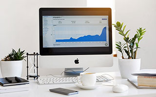 乐鱼体育登录-勇士球员在战术模拟中展现极强比赛智商，nba勇士战术