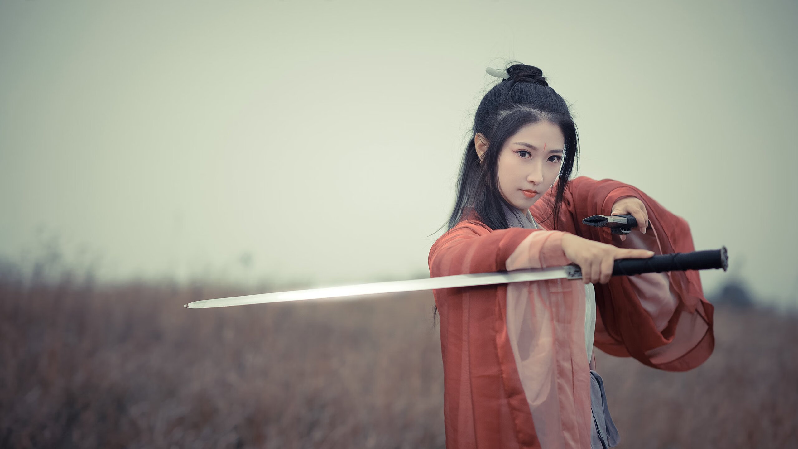 “彭尤蝶泳+自由泳双项冲击，打破中国泳坛纪录”