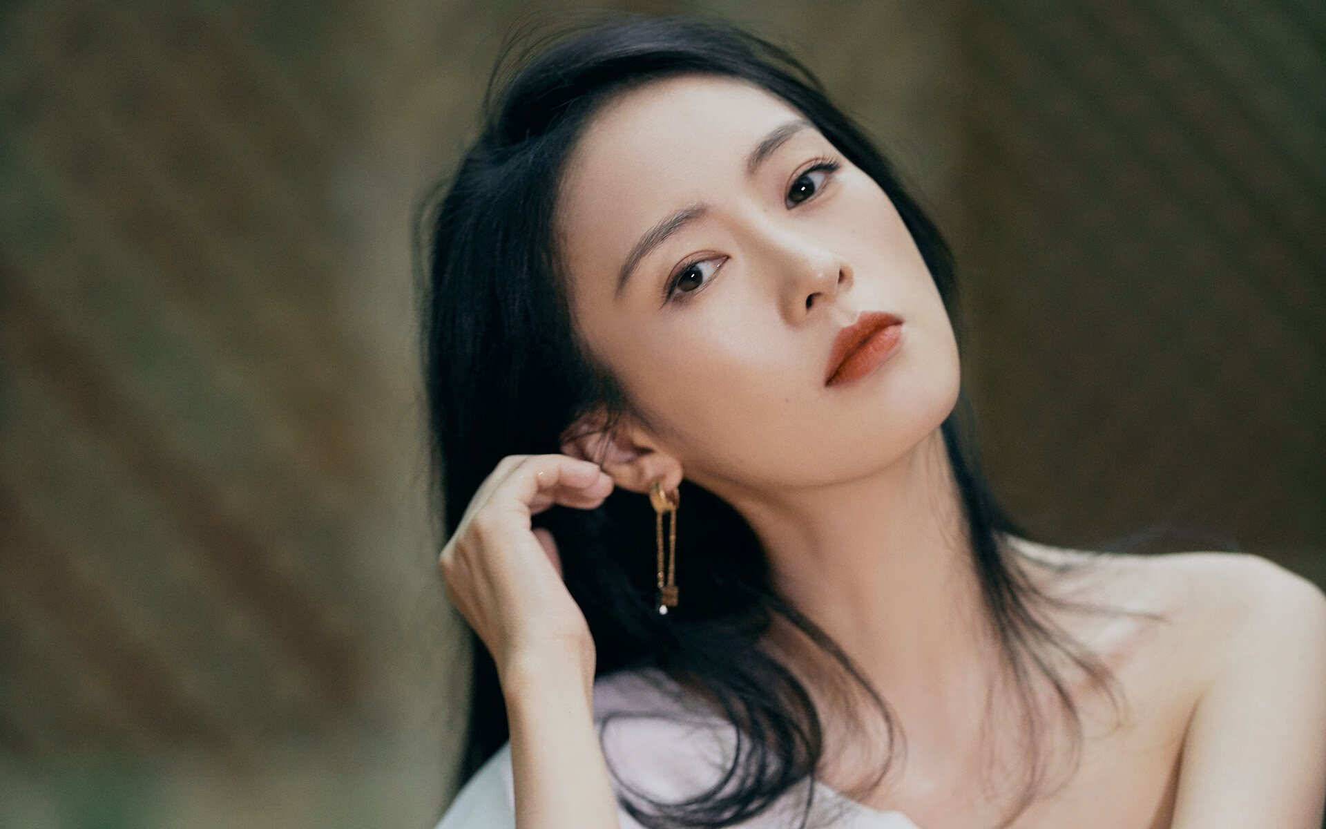 APP下载 LY Sports-中立B某项目选手表现稳健，技术细节显成效，中立ah