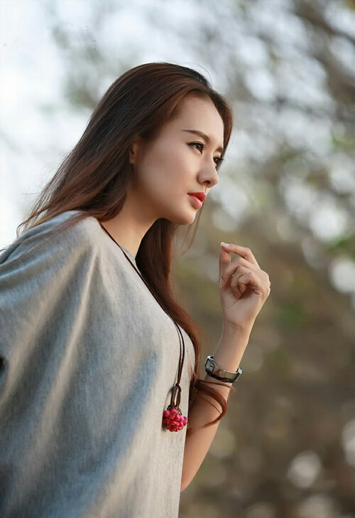 leyu乐鱼体育综合-亚洲杯国足逆转 球员拼劲令人动容，亚洲杯国足名单